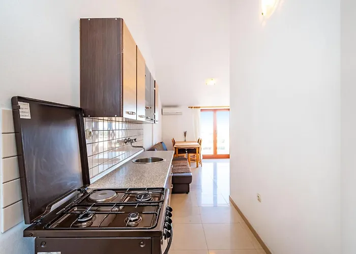 2 Bedroom Amazing In Appartamento *