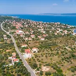 2 Bedroom Gorgeous In