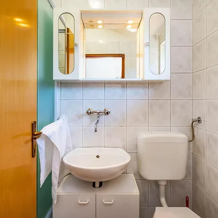 In With House Sea View 아파트 *