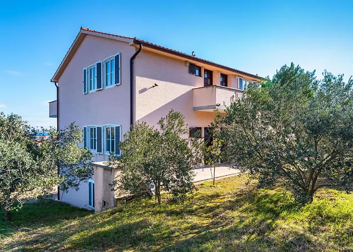 Apartman 2 Bedroom Amazing In *